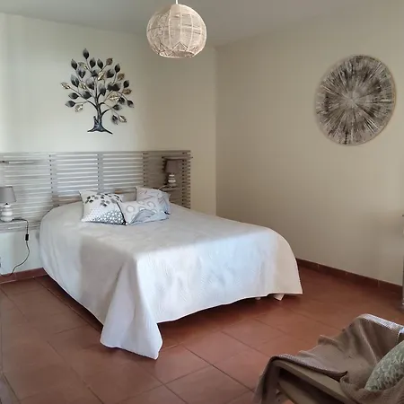 Cosy Classe Avec Piscine, Pres De La Et Des Tresors Du Languedoc Apartament