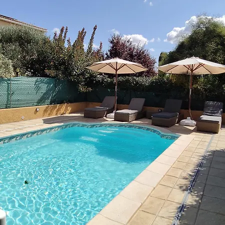Cosy Classe Avec Piscine, Pres De La Et Des Tresors Du Languedoc Apartament